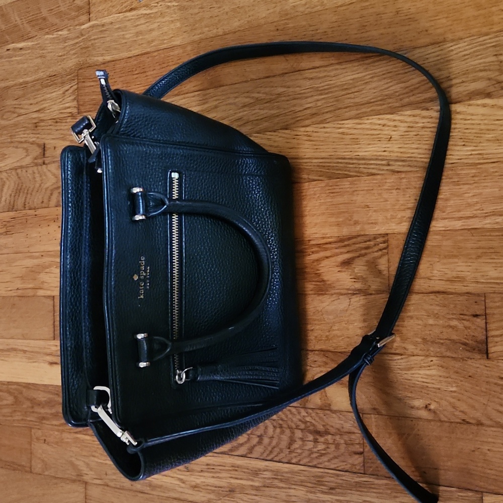 Kate Spade black pebbled leather Chester Street Allyn purse